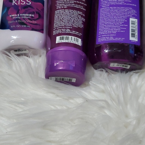 Bath and body works "Dark Kiss" set - Picture 3 of 3